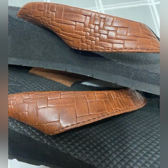 Speedo Womens Size 9 Brown Black 2” Heel Flip Flop Thong Sandals Slide Slip on - Picture 6 of 8